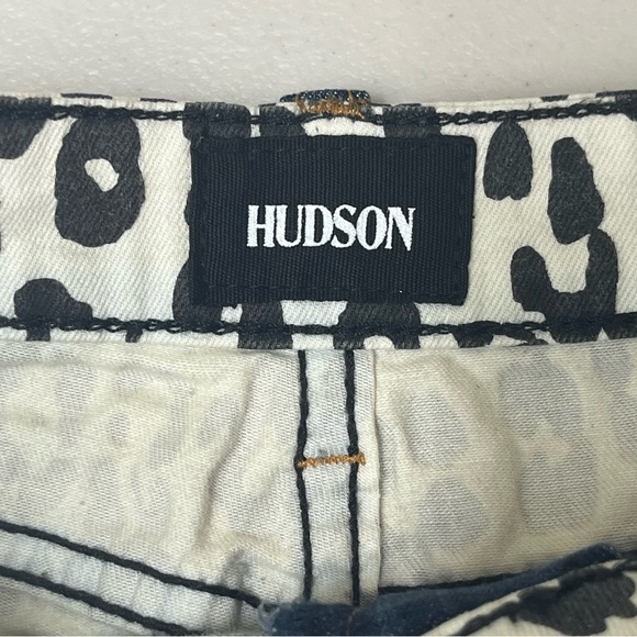 HUDSON JEANS NWT SHORT SHORT JEAN SHORTS IN BLUE BED ROCK COW PRINT 14 16 GIRLS - Picture 8 of 12